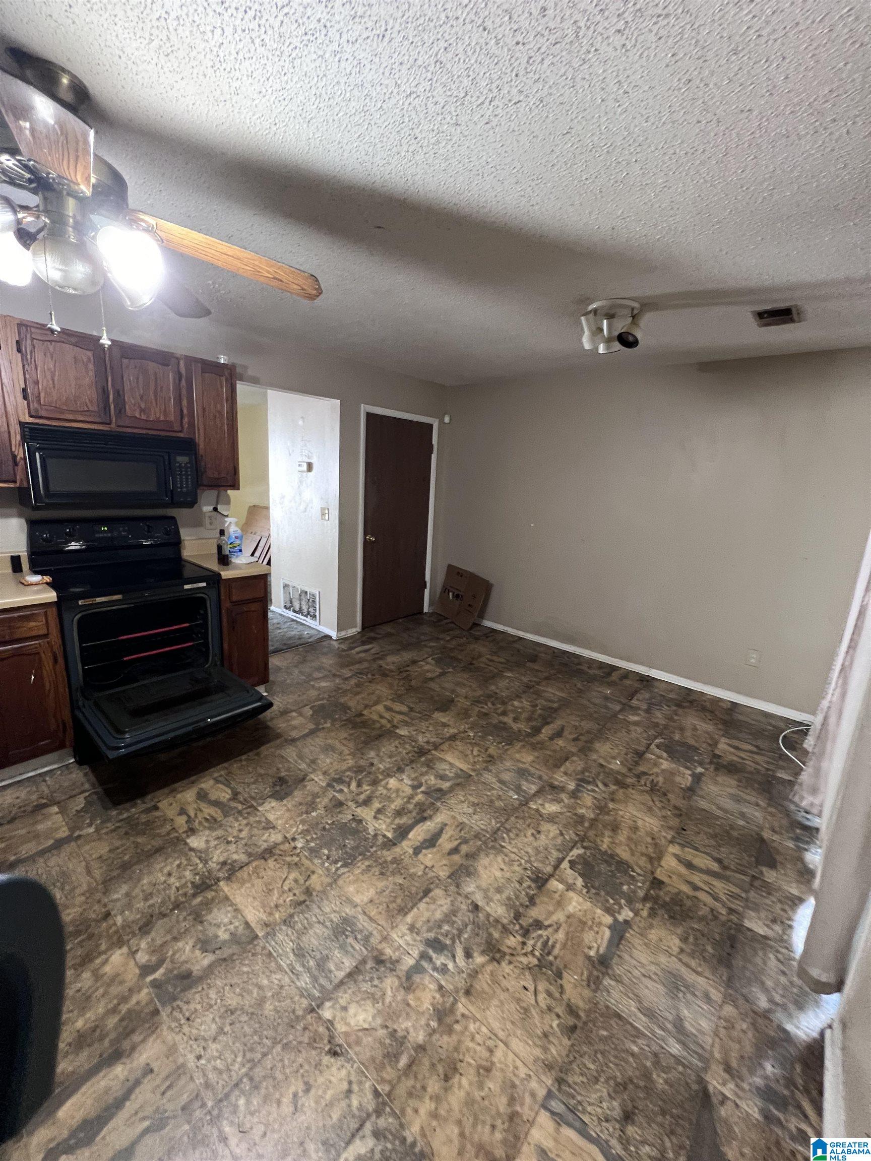 1904 Springlake Court Birmingham, AL 35215 - Photo 5 of 12