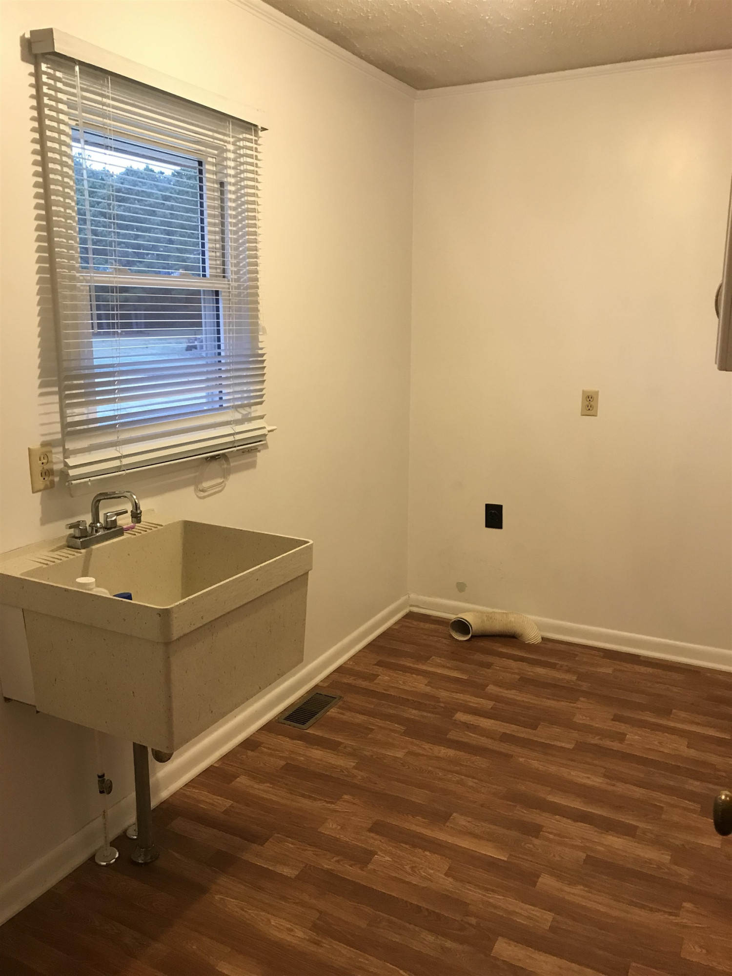 1113 Warren Road Erwin, NC 28339 - Photo 32 of 62 Photo 32