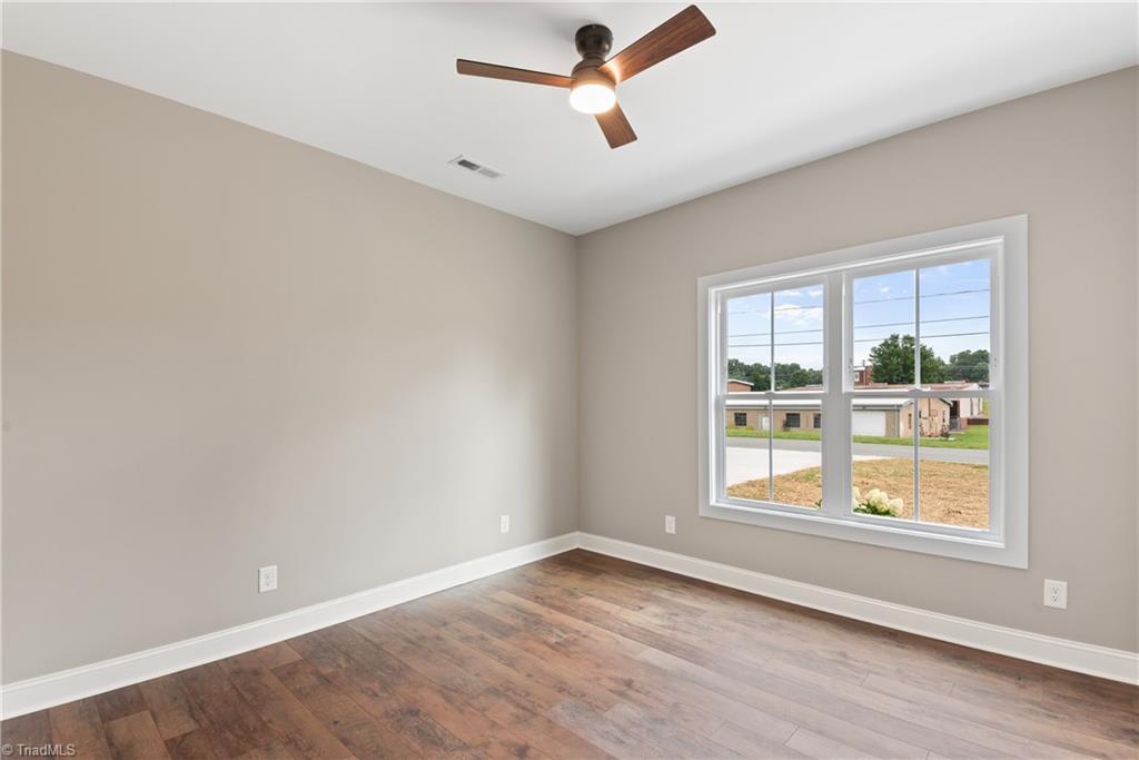 7956 Glade Street Rural Hall, NC 27045 - Photo 13 of 22