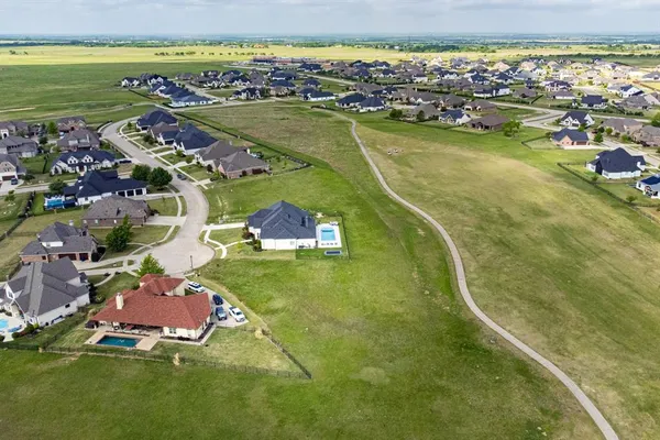 $225,000 | 1201 Eagle Glen Pass, Gunter, TX 75058