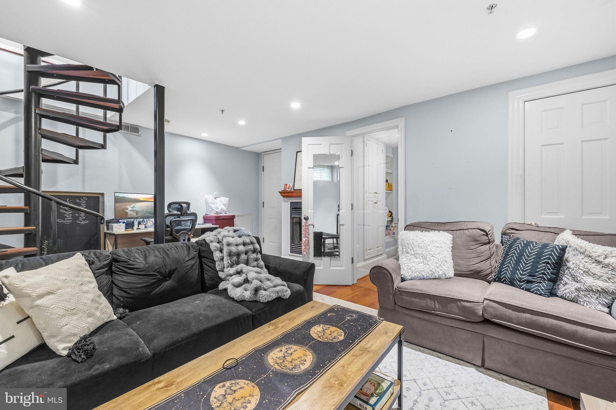 1212 M Street Northwest, Unit 101 Washington, DC 20005 - Photo 16 of 24