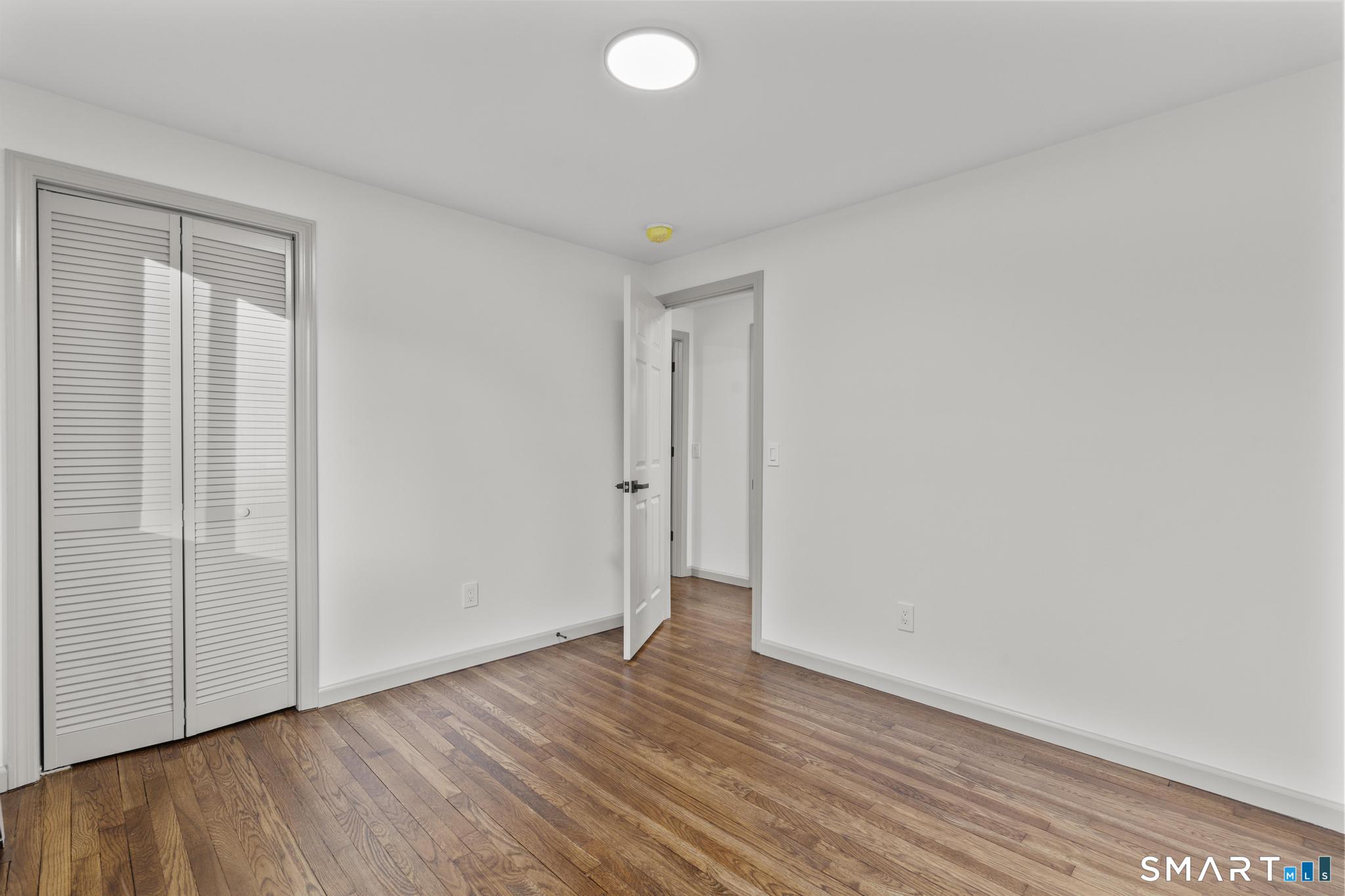 11 Lane Street Shelton, CT 06484 - Photo 25 of 40