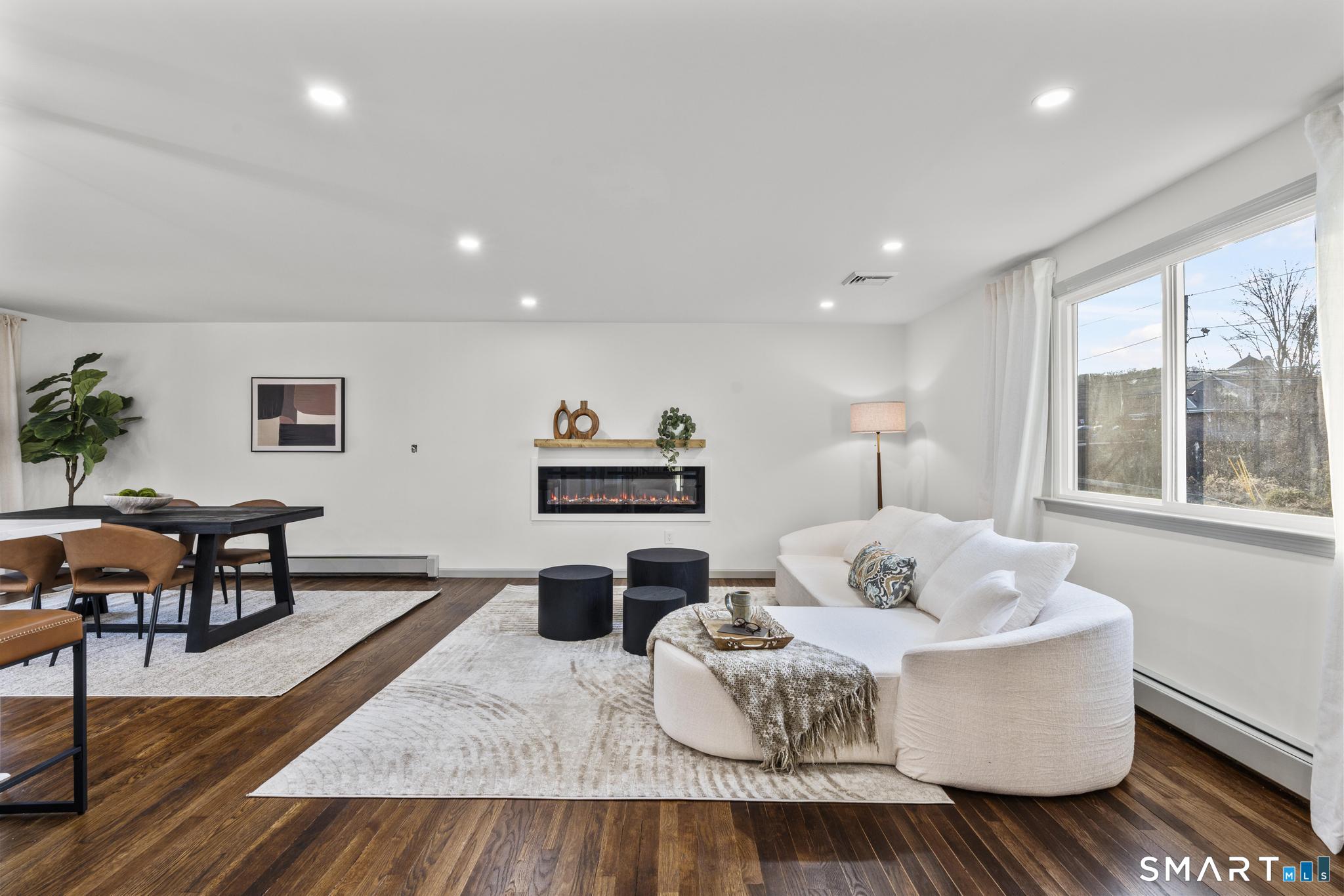 11 Lane Street Shelton, CT 06484 - Photo 7 of 40