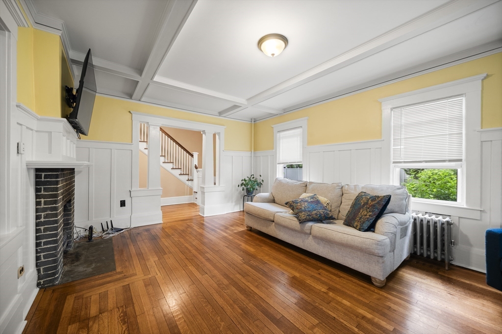 62 Homestead Avenue Springfield, MA 01151 - Photo 6 of 28 Gallery Image 6