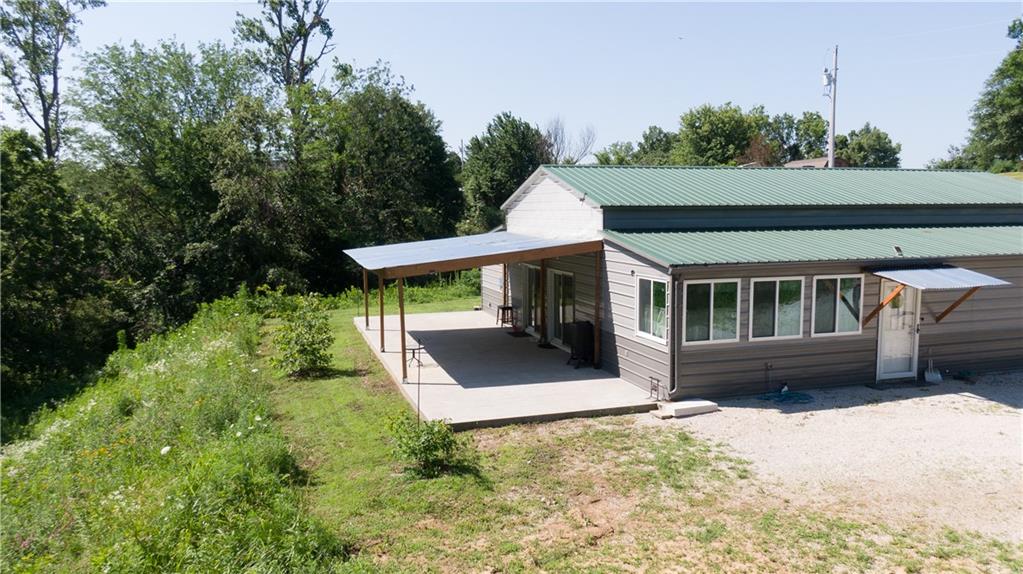 10259 Perry Road Orrick, MO 64077 - Photo 4 of 48