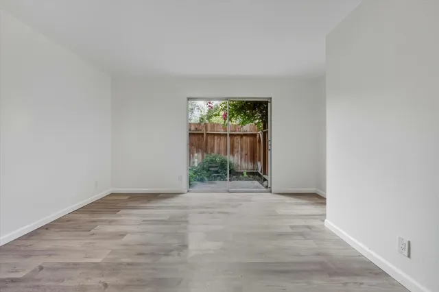 $345,000 | 1470 South Camino Real, Palm Springs, CA 92264