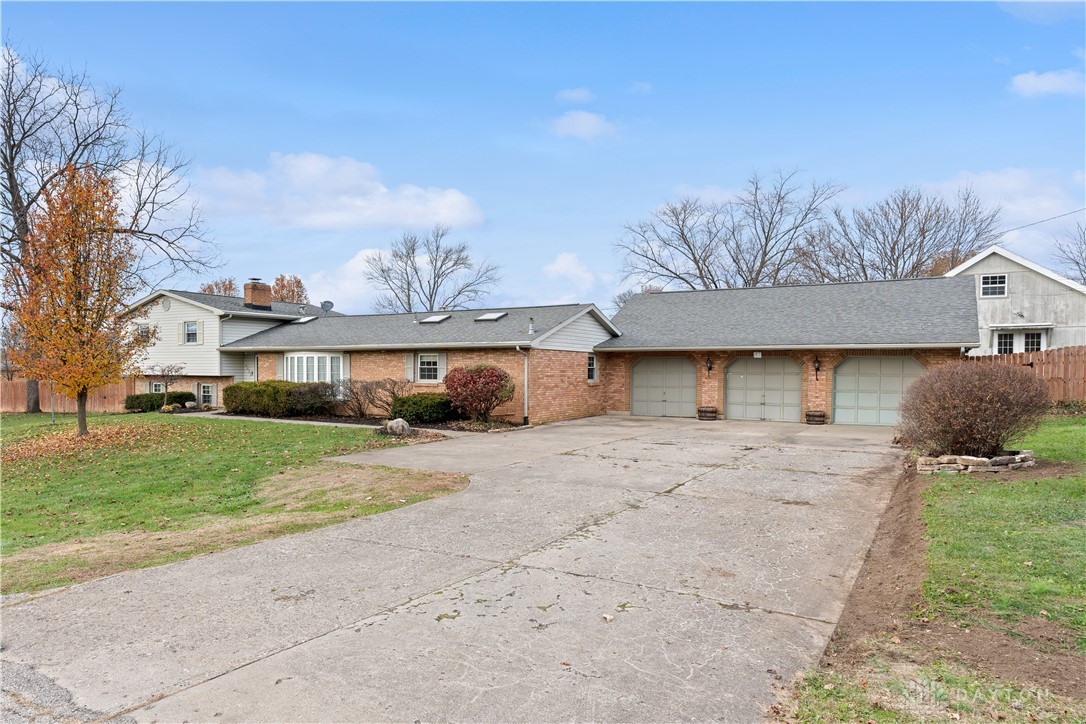 4458 Rose Marie Road Franklin, OH 45005 - Photo 2 of 55
