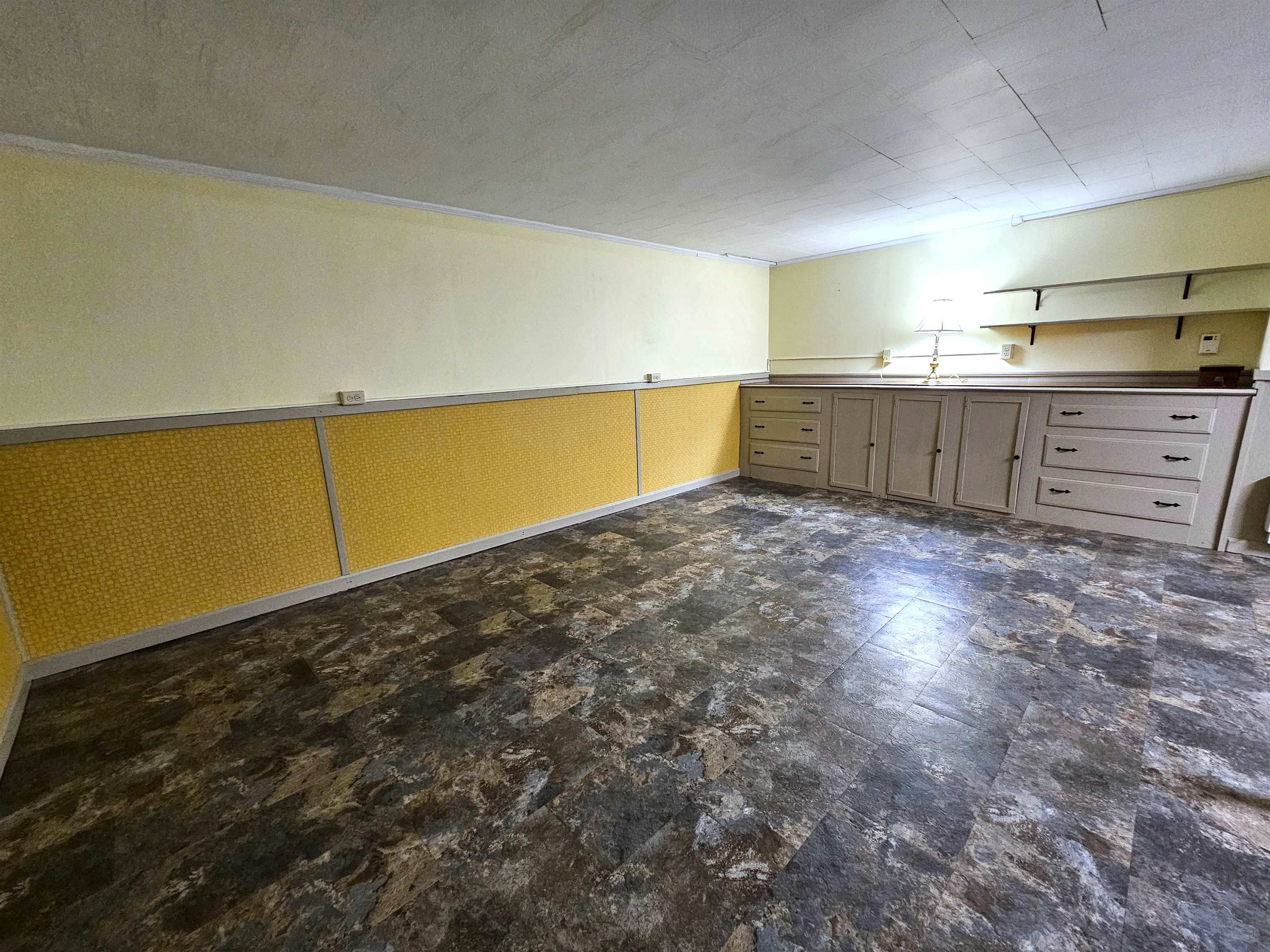 92 Pine Street Newport, VT 05855 - Photo 23 of 46