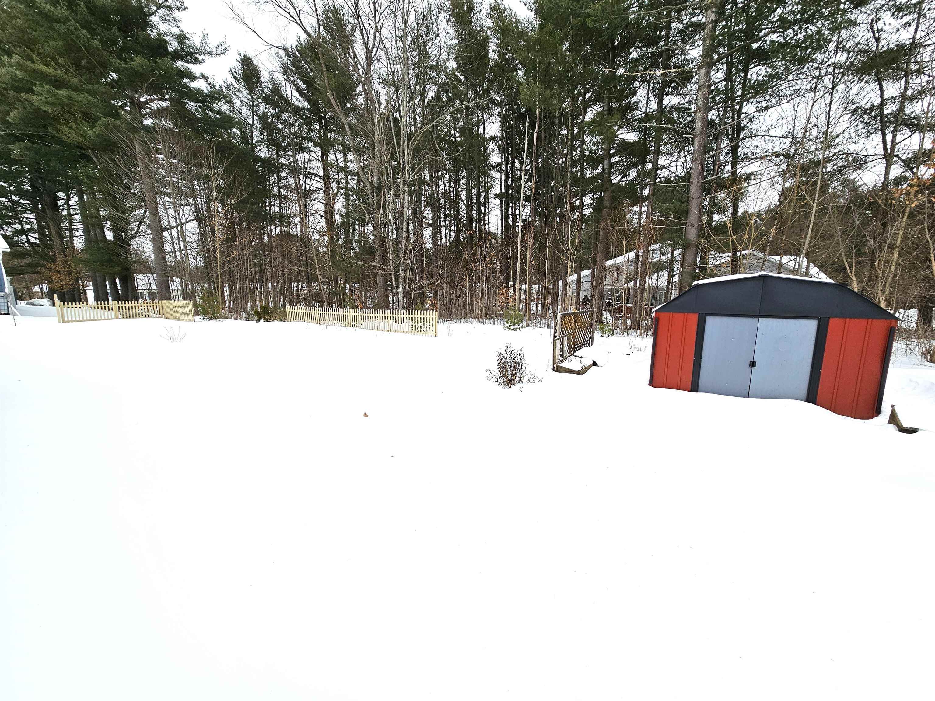 92 Pine Street Newport, VT 05855 - Photo 42 of 46