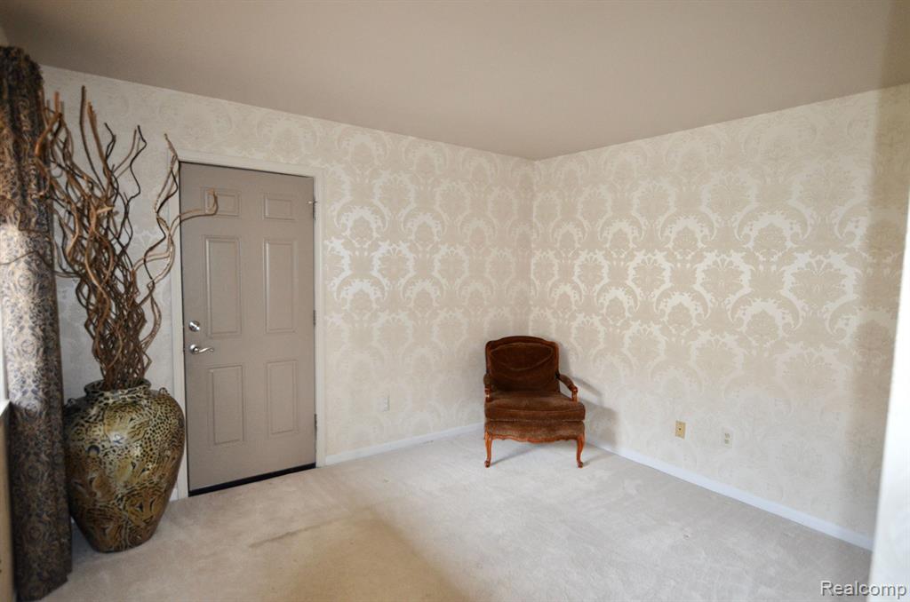 986 Wexford Way Rochester Hills, MI 48307 - Photo 13 of 15