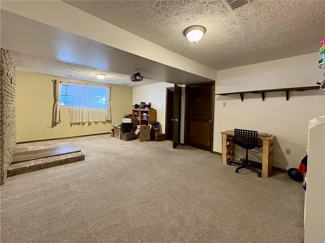 $1,600 | 2204 14th Street, Beaver Falls, PA 15010