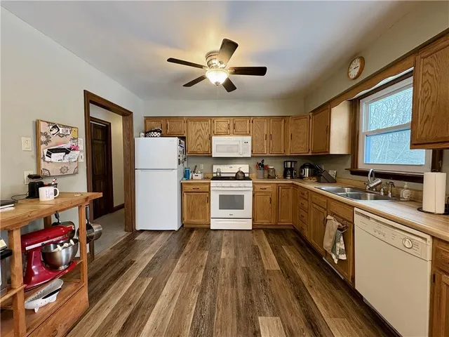 $1,600 | 2204 14th Street, Beaver Falls, PA 15010