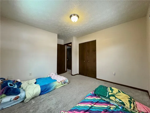 $1,600 | 2204 14th Street, Beaver Falls, PA 15010