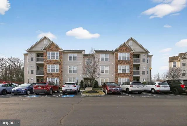 $299,900 | 1511 Moore Street, Unit 301, Bristol, PA 19007