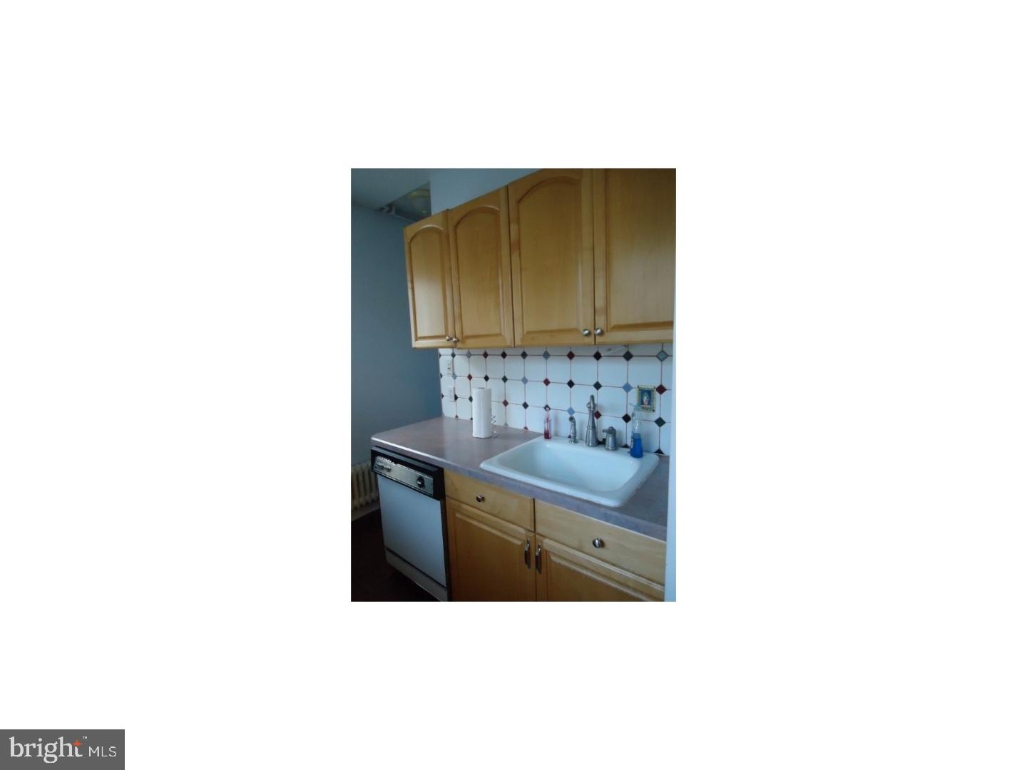 812 Southampton Road Philadelphia, PA 19116 - Photo 8 of 20 Kitchen