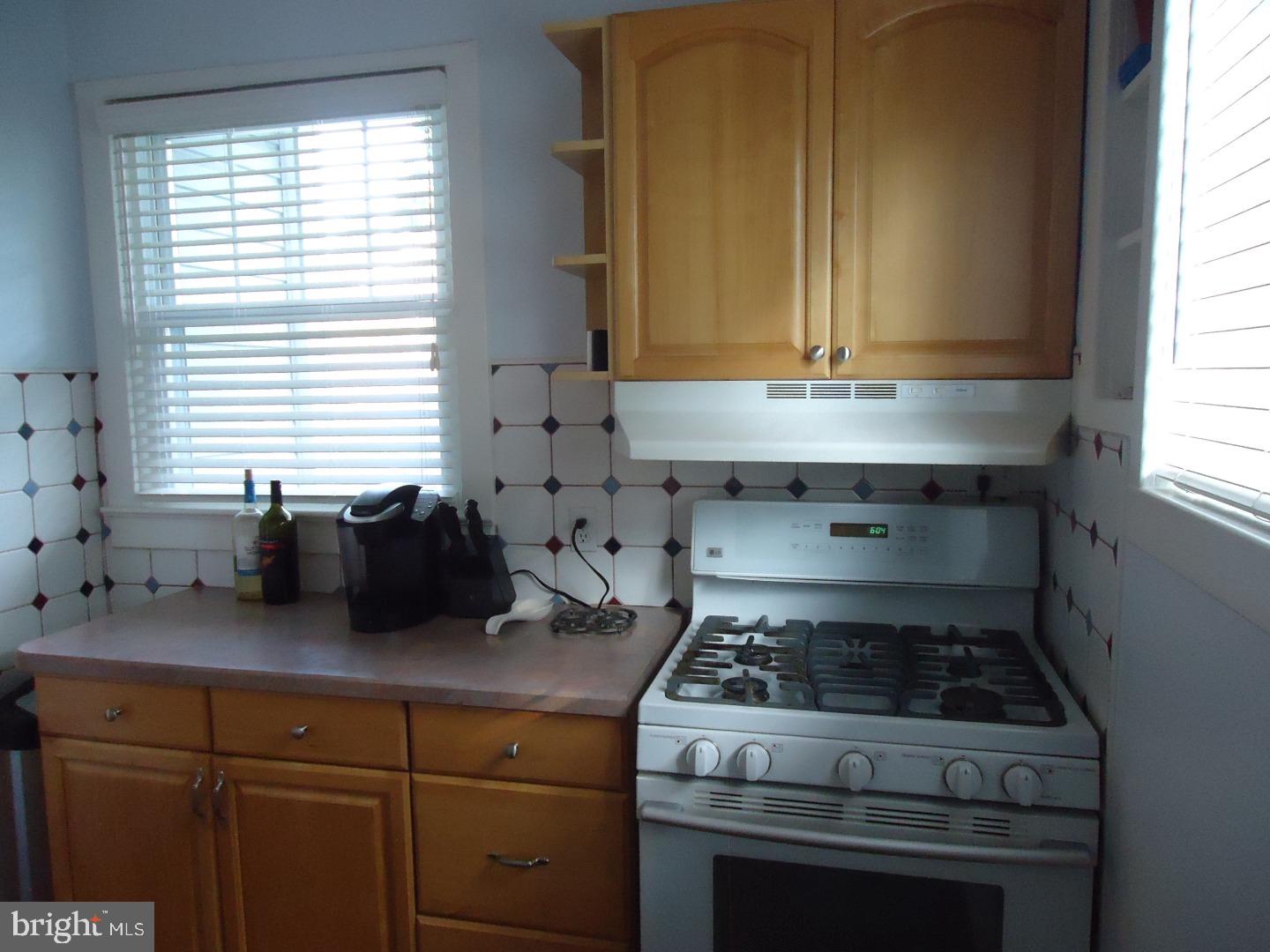 812 Southampton Road Philadelphia, PA 19116 - Photo 10 of 20 Kitchen