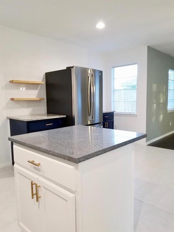 510 Gilbert Road Irving, TX 75061 - Photo 6 of 10