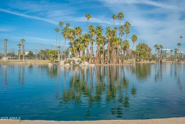 a view of a lake with houses