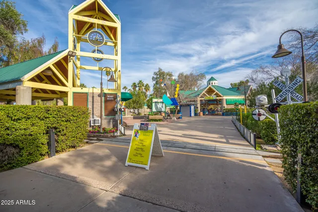 a view of a lake with houses