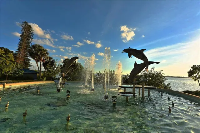 $369,000 | 631 North Orange Avenue, Unit 208, Sarasota, FL 34236