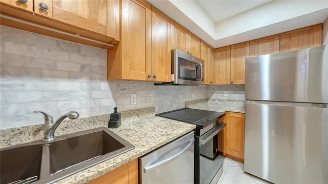 $369,000 | 631 North Orange Avenue, Unit 208, Sarasota, FL 34236