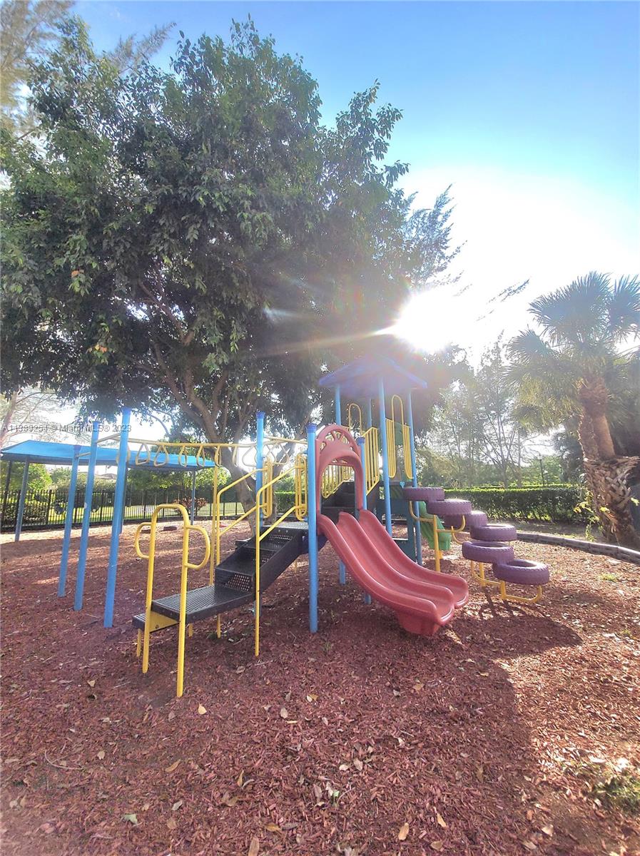 3490 Foxcroft Road, Unit B202 Miramar, FL 33025 - Photo 5 of 29 a view of a park