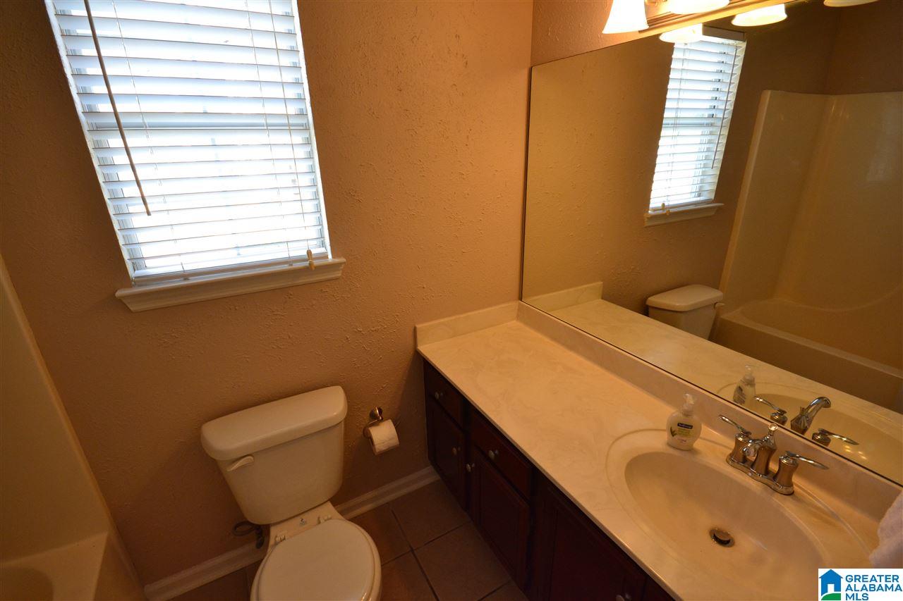 1549 Oliver Road Leeds, AL 35094 - Photo 21 of 32