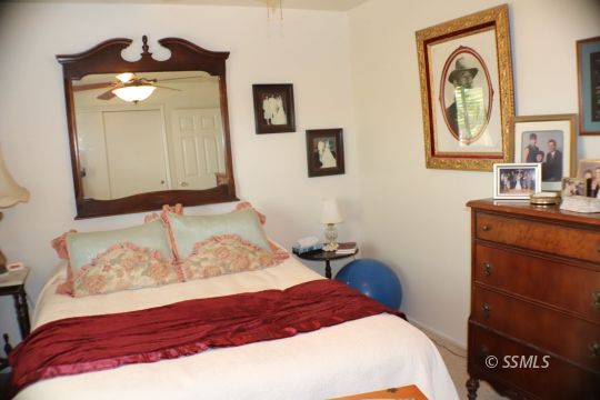 213 South Richmond Road Ridgecrest, CA 93555 - Photo 12 of 30