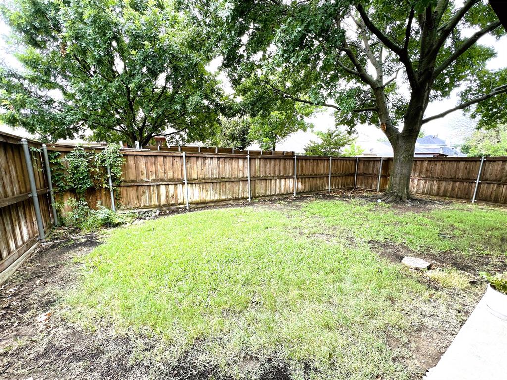 11413 Huntington Road Frisco, TX 75035 - Photo 33 of 35