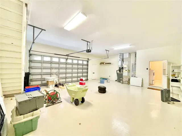 $999,900 | 1501 Northwest 98 Street, Gainesville, FL 32606