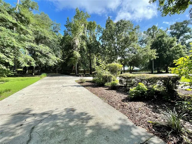 $999,900 | 1501 Northwest 98 Street, Gainesville, FL 32606