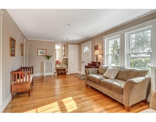 63 Woodside Road Winchester, MA 01890 - Photo 6 of 29 Gallery Image 6