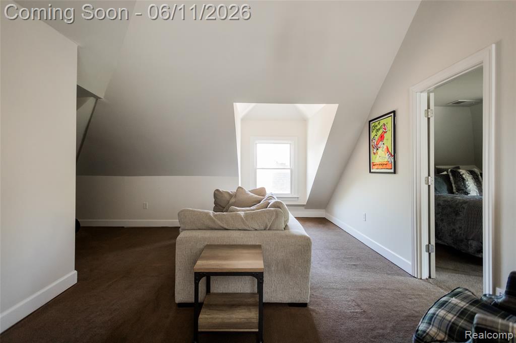227 Melbourne Street Detroit, MI 48202 - Photo 38 of 50