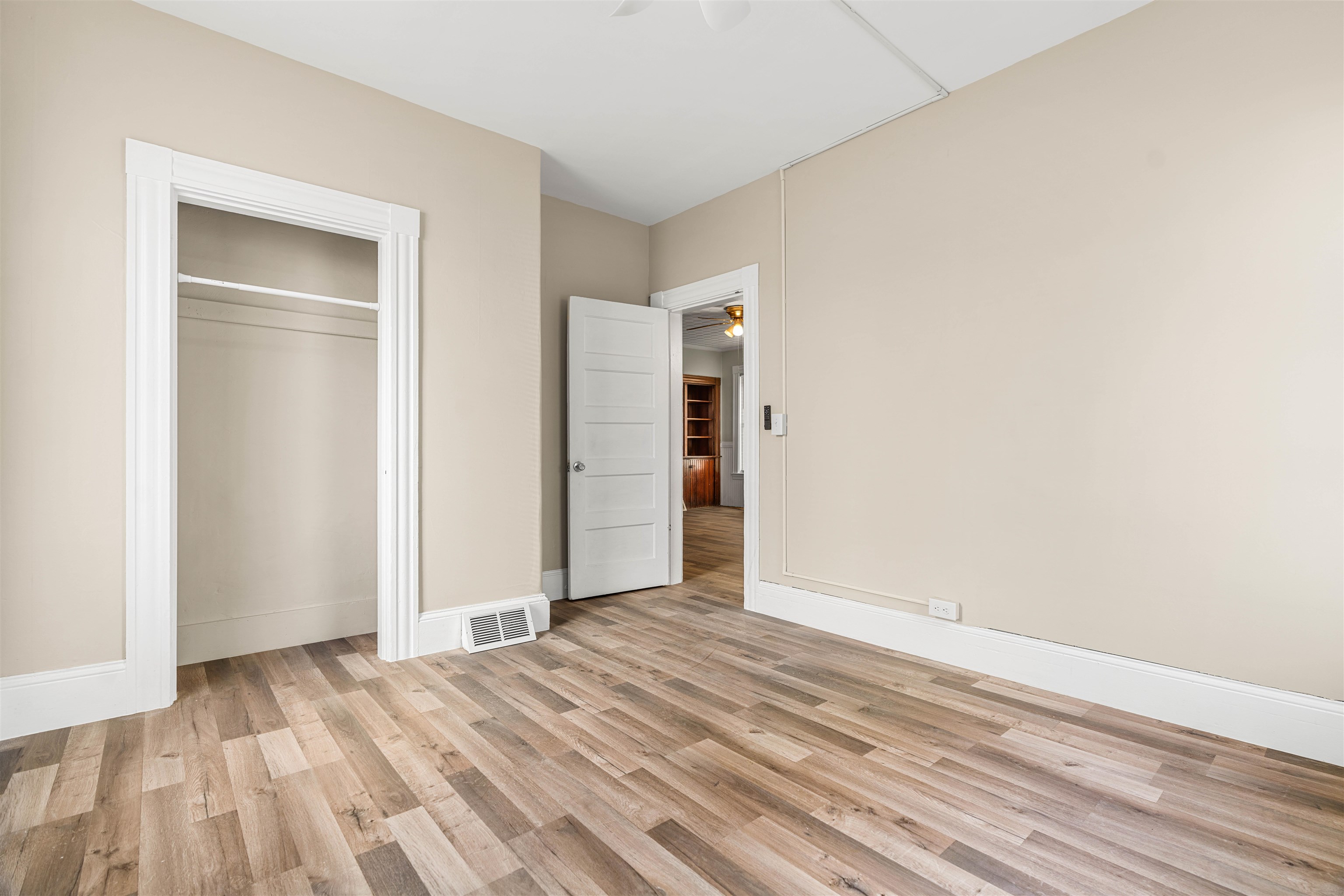 344 Maple Street Manchester, NH 03103 - Photo 15 of 39