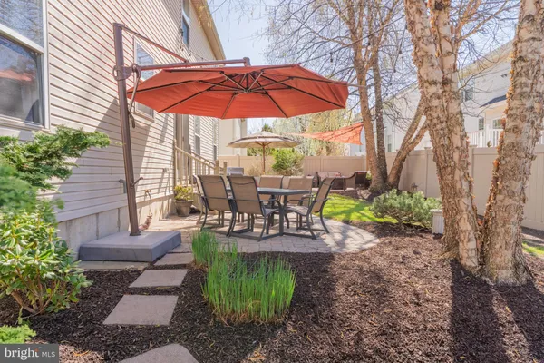 $599,000 | 13 Woodyfield Lane, Delran, NJ 08075