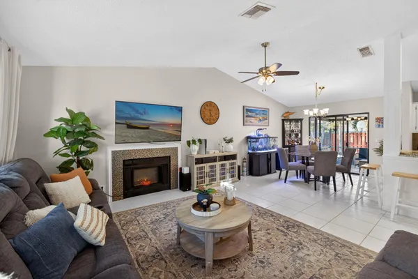 $530,000 | 154 Rosewood Circle, Jupiter, FL 33458