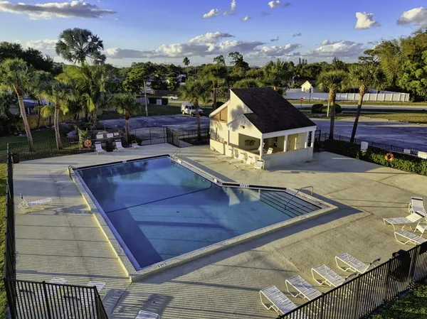 $530,000 | 154 Rosewood Circle, Jupiter, FL 33458