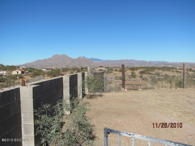 382 Paseo Ardilla Rio Rico, AZ 85648 - Photo 5 of 6