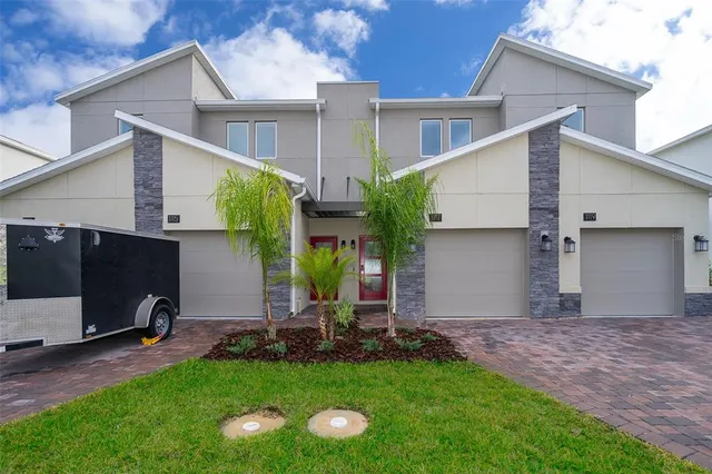 $2,500 | 1115 Challenge Drive, Unit 1115, Davenport, FL 33896