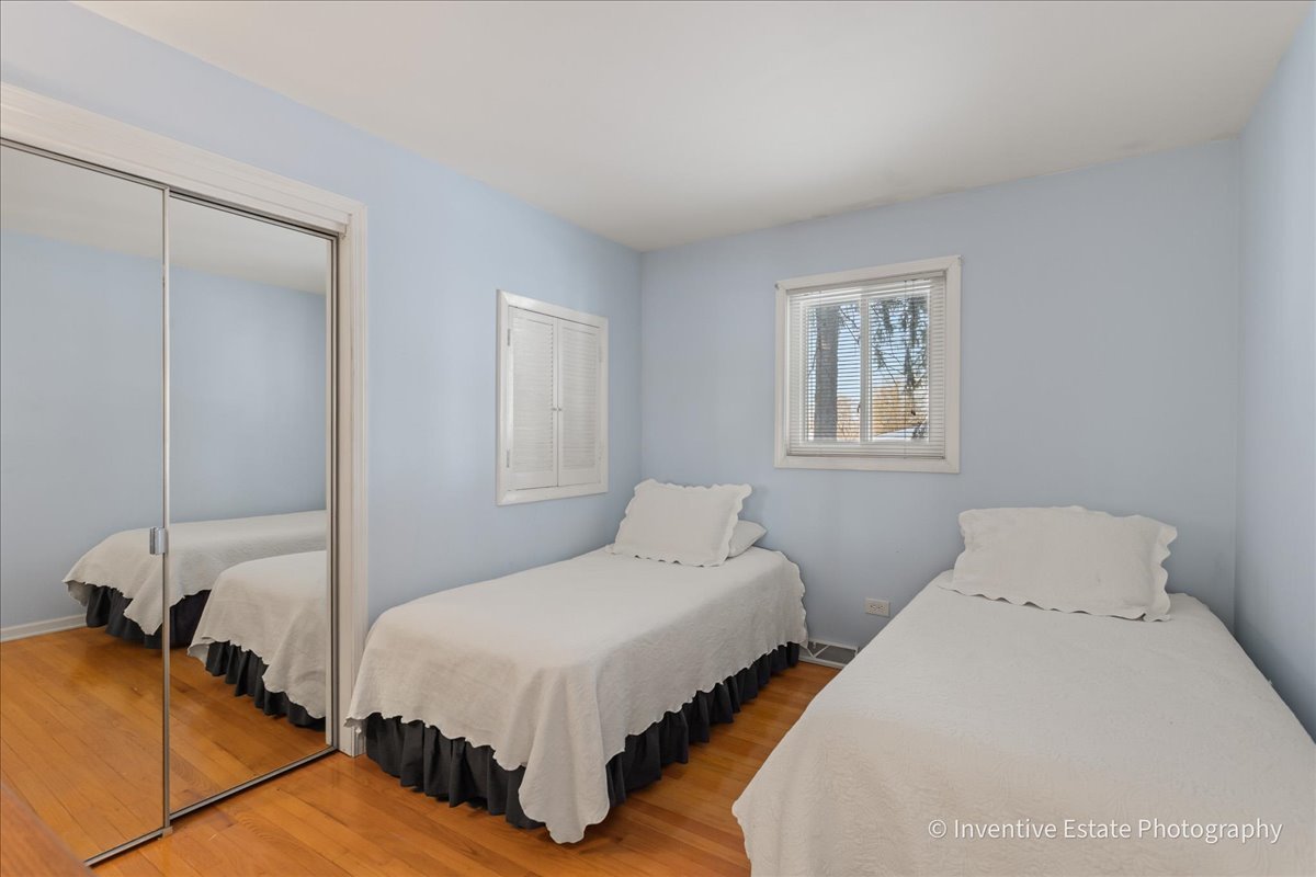 17W645 Lorraine Avenue Addison, IL 60101 - Photo 15 of 28