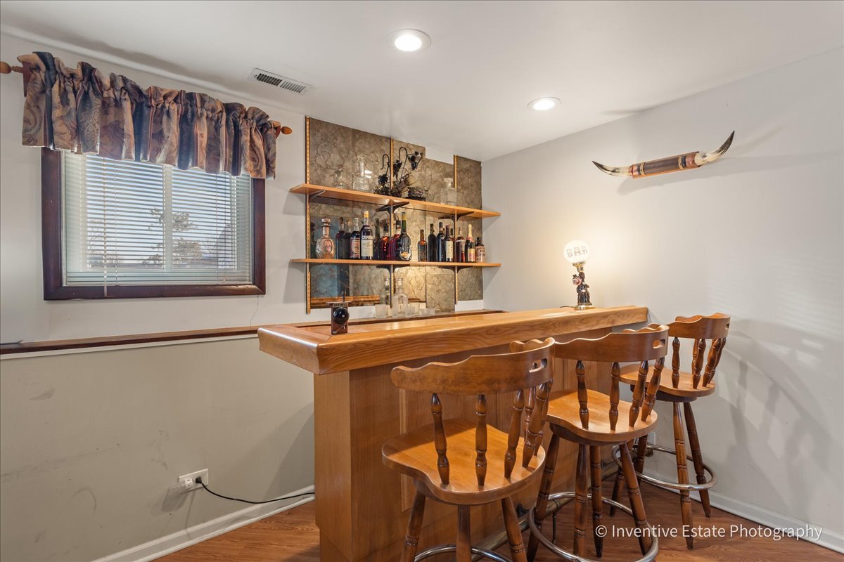 17W645 Lorraine Avenue Addison, IL 60101 - Photo 20 of 28