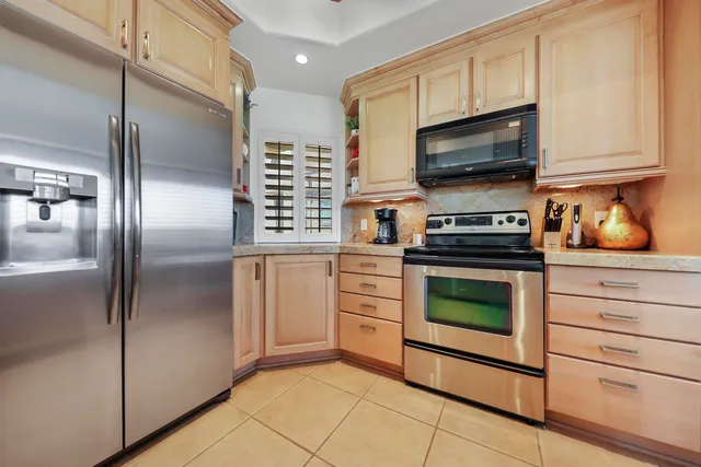 $743,000 | 76570 Hollyhock Drive, Palm Desert, CA 92211