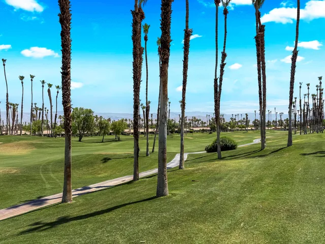 $743,000 | 76570 Hollyhock Drive, Palm Desert, CA 92211