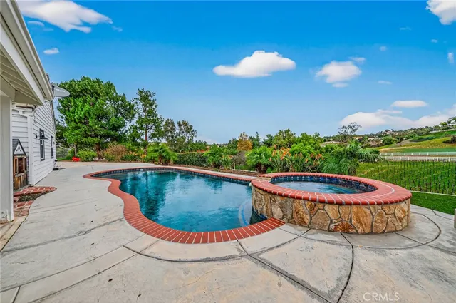 $1,800,000 | 40333 Chaparral Drive, Temecula, CA 92592