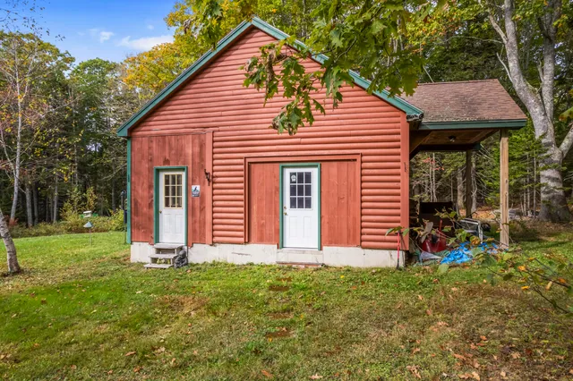 $1,250,000 | 101 Butter Point, Waldoboro, ME 04572