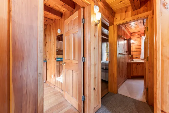 $1,250,000 | 101 Butter Point, Waldoboro, ME 04572