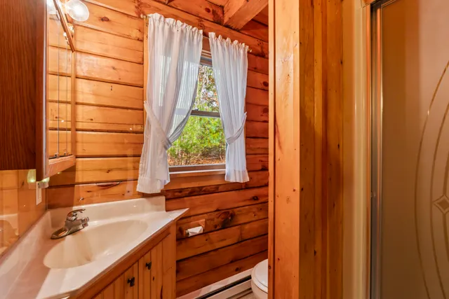 $1,250,000 | 101 Butter Point, Waldoboro, ME 04572