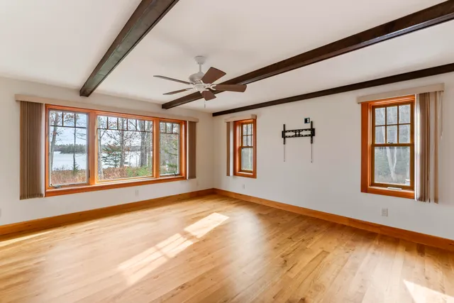 $1,250,000 | 101 Butter Point, Waldoboro, ME 04572