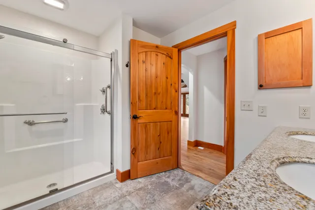 $1,250,000 | 101 Butter Point, Waldoboro, ME 04572