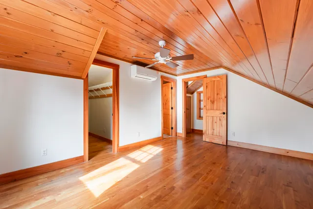 $1,250,000 | 101 Butter Point, Waldoboro, ME 04572